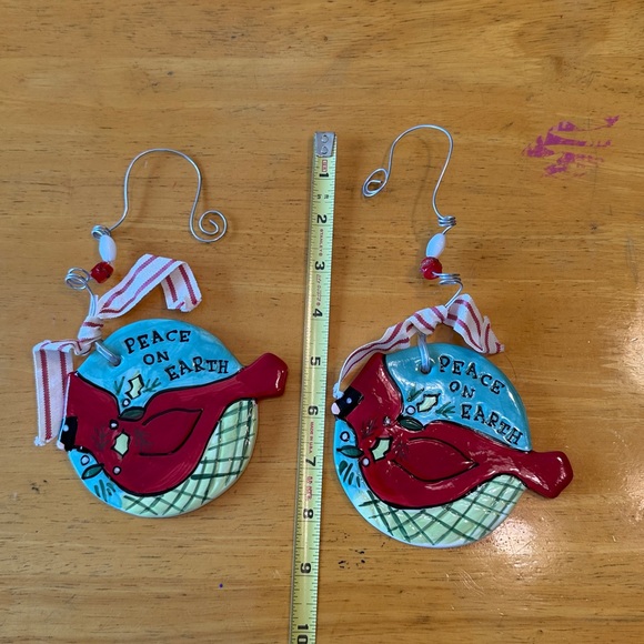 Peace on Earth hanging decorations. New with tag - Picture 8 of 10